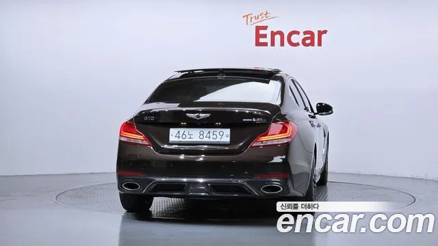 Genesis G70 2018 thumb 4