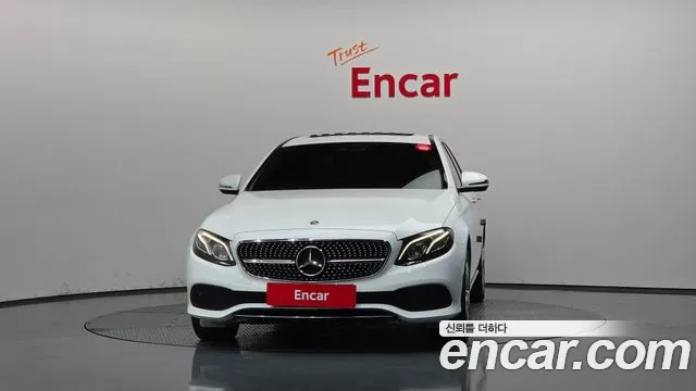 Mercedes-Benz E-Класс 2018 thumb 3