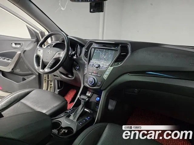 Hyundai Santa Fe 2014 thumb 7