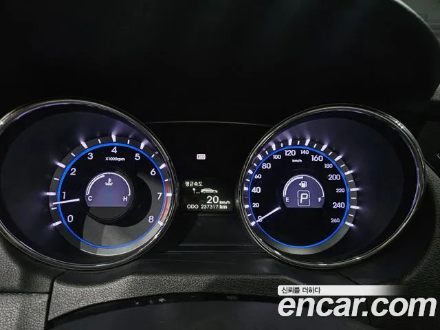 Hyundai Sonata 2011 thumb 8