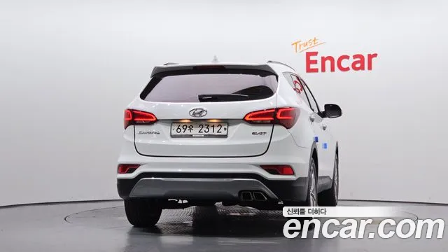 Hyundai Santa Fe 2015 thumb 4