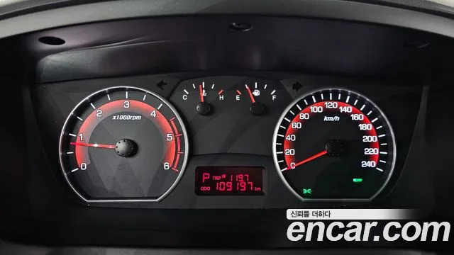 KG_Mobility_Ssangyong KORANDO 2016 thumb 8