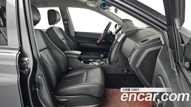 KG_Mobility_Ssangyong KORANDO 2016 thumb 11