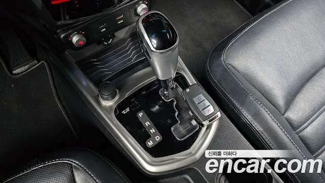 KG_Mobility_Ssangyong TIBOLI 2016 thumb 9