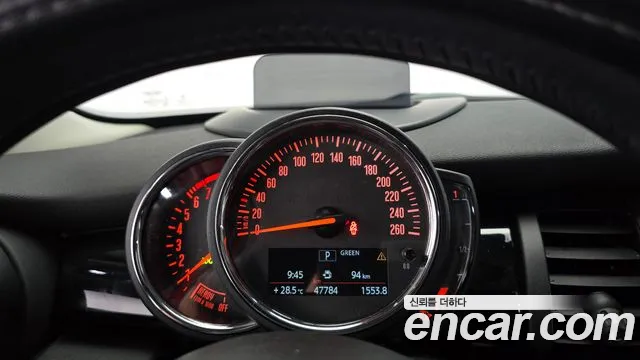 Mini Cooper 2020 thumb 8