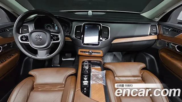Volvo XC90 2019 thumb 6