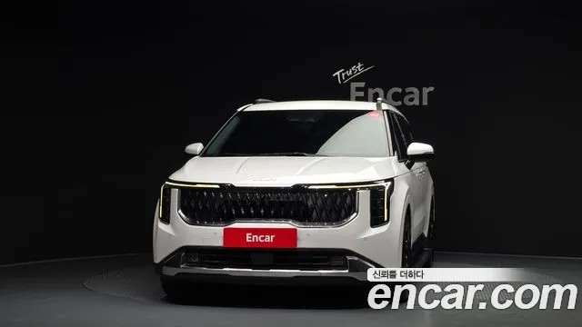 Kia Carnival 2024 thumb 3