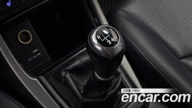 Hyundai Avante 2015 thumb 9
