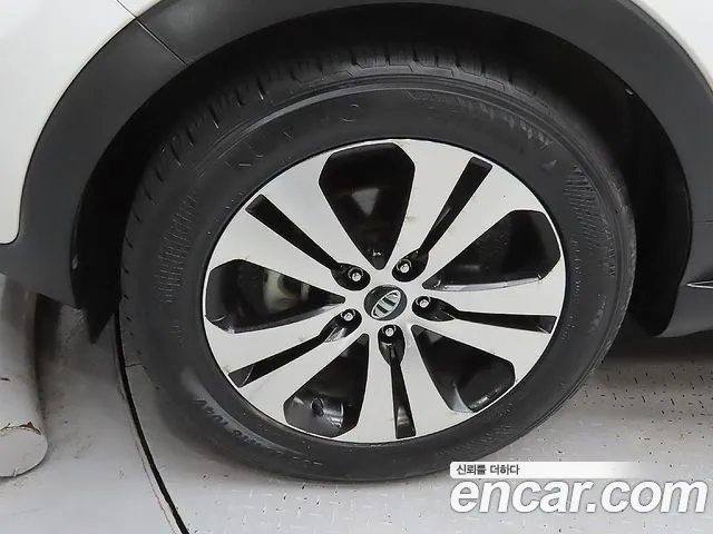 Kia Sportage 2012 thumb 5