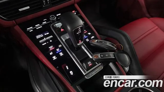Porsche Cayenne 2023 thumb 8