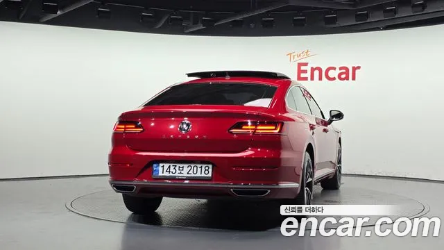 Volkswagen Arteon 2019 thumb 4