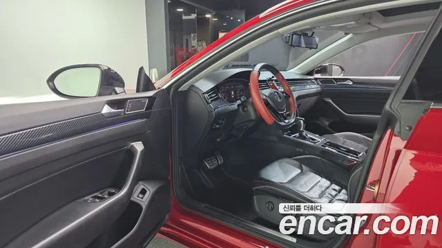 Volkswagen Arteon 2019 thumb 10