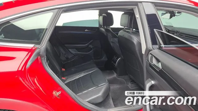 Volkswagen Arteon 2019 thumb 12