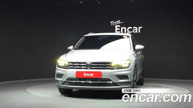 Volkswagen Tiguan 2020 thumb 3