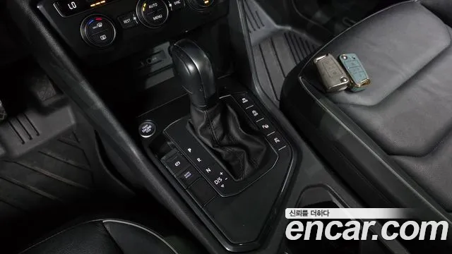 Volkswagen Tiguan 2020 thumb 9
