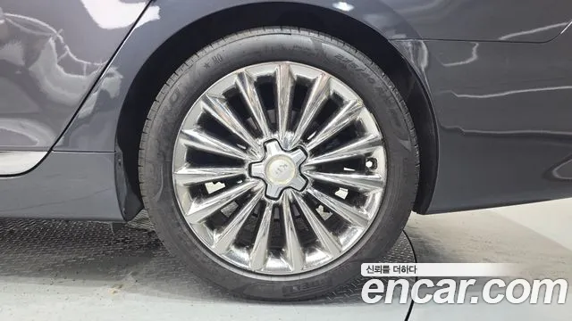 Kia K9 2014 thumb 5