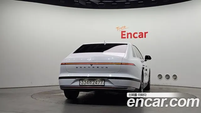 Hyundai Grandeur 2023 thumb 4
