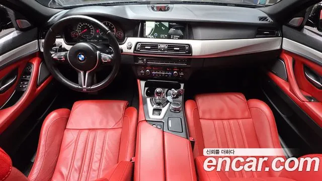 BMW M5 2016 thumb 7