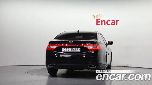 Hyundai Grandeur 2014 thumb 4