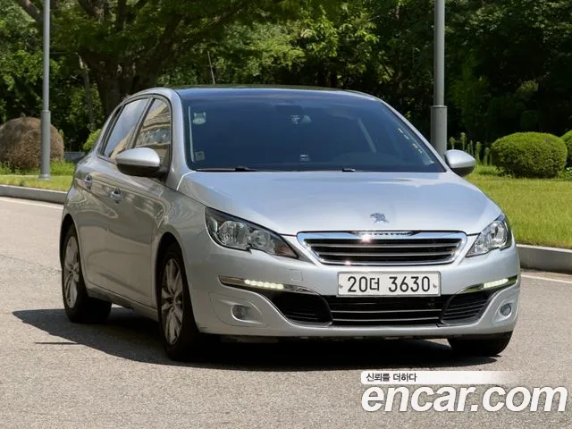 Peugeot 308 2014 thumb 2