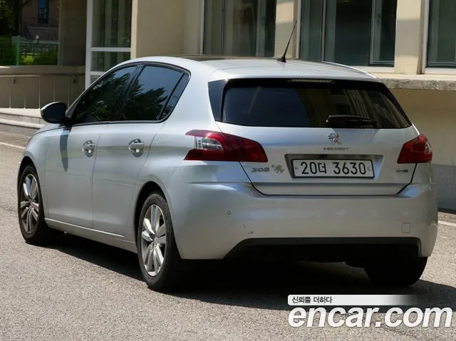 Peugeot 308 2014 thumb 4