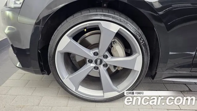 Audi A5 2019 thumb 5