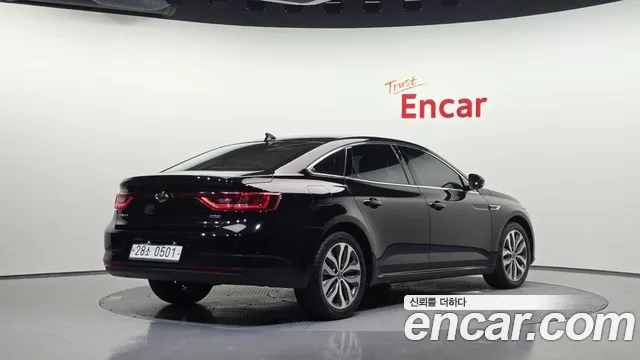 Renault Megane 2016 thumb 2