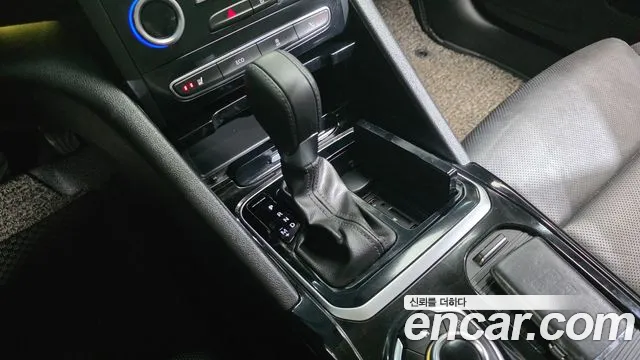 Renault Megane 2016 thumb 9