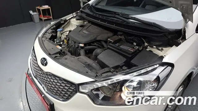 Kia K3 2013 thumb 6
