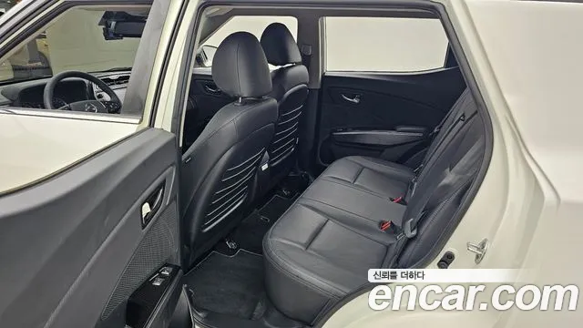 KG_Mobility_Ssangyong TIBOLI 2022 thumb 11