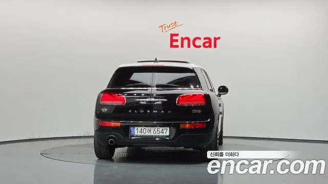 Mini Cooper Clubman 2021 thumb 4