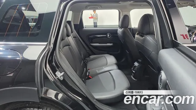 Mini Cooper Clubman 2021 thumb 11