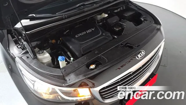 Kia Carnival 2017 thumb 5