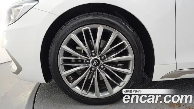 Hyundai Grandeur 2018 thumb 4