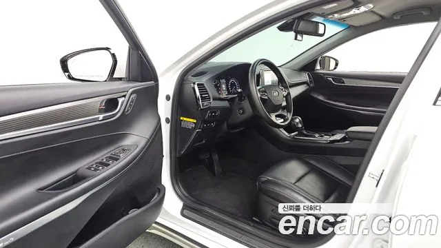 Hyundai Grandeur 2018 thumb 9