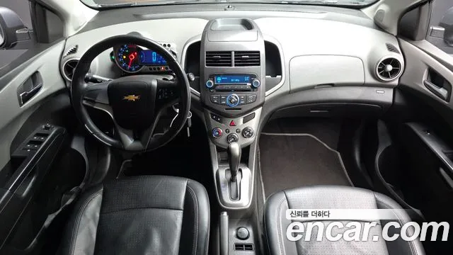 Chevrolet Aveo 2012 thumb 6