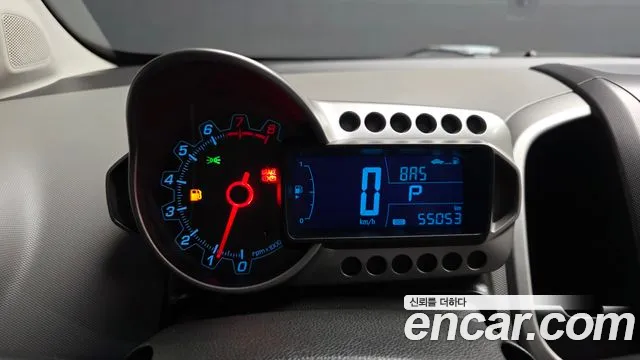 Chevrolet Aveo 2012 thumb 7