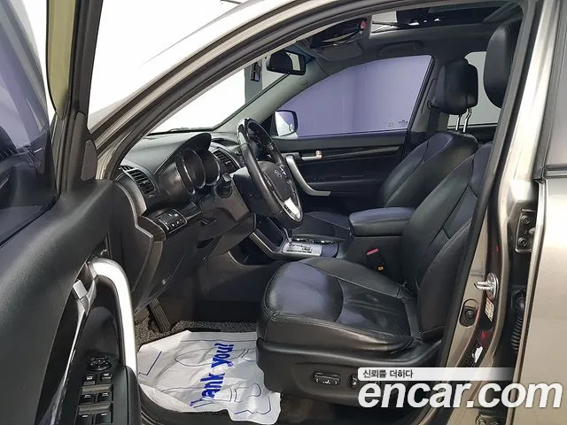 Kia Sorento 2010 thumb 8