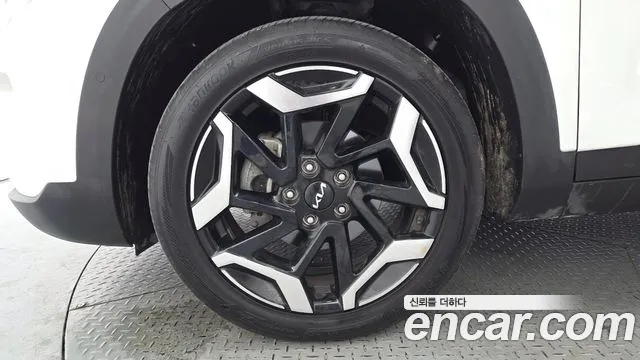 Kia Seltos 2023 thumb 5