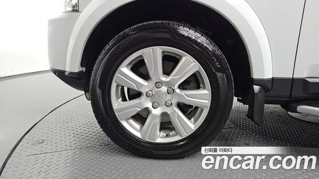 Land Rover Discovery 2016 thumb 5