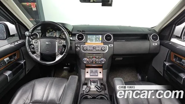 Land Rover Discovery 2016 thumb 7