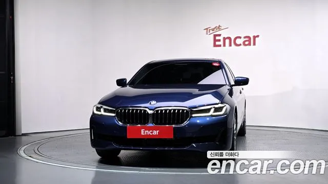 BMW 5 серии 2021 thumb 3