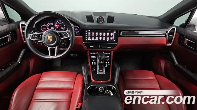 Porsche Cayenne 2023 thumb 6