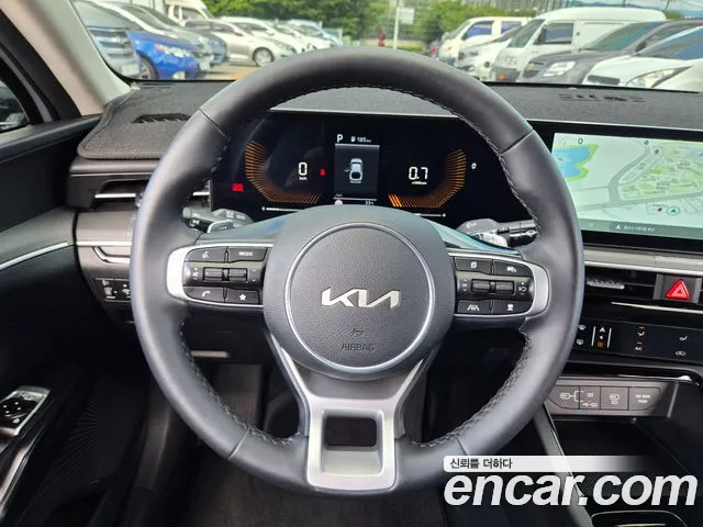 Kia K5 2026 thumb 10