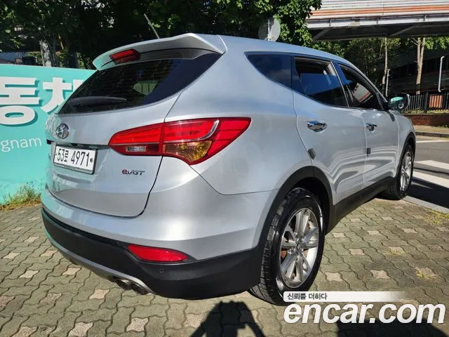 Hyundai Santa Fe 2013 thumb 3
