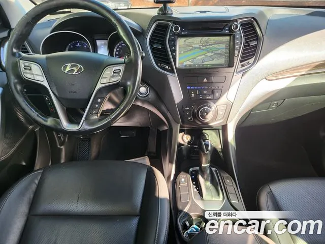 Hyundai Santa Fe 2013 thumb 8