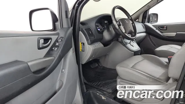 Hyundai Starex 2020 thumb 10