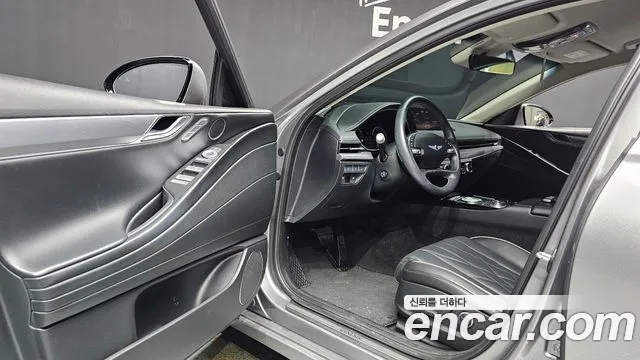 Genesis G80 2021 thumb 10