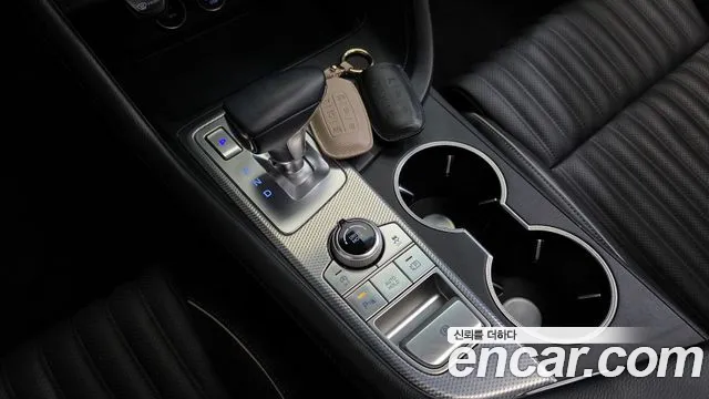 Genesis G70 2021 thumb 9