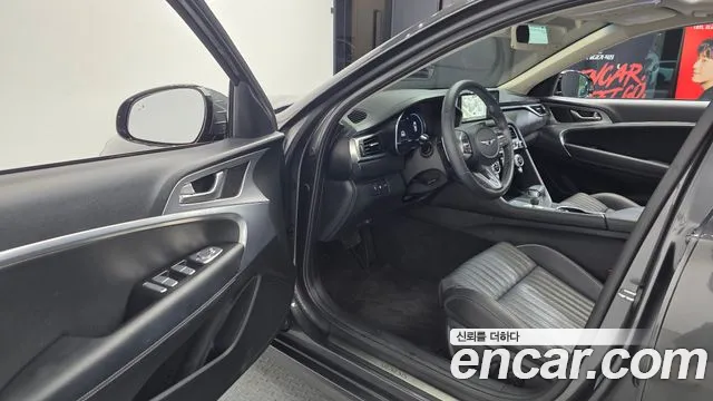 Genesis G70 2021 thumb 10